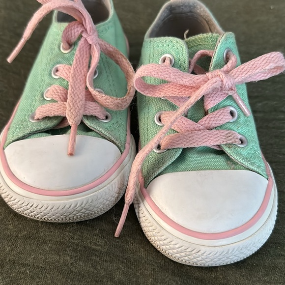 Toddler converse - Picture 5 of 5
